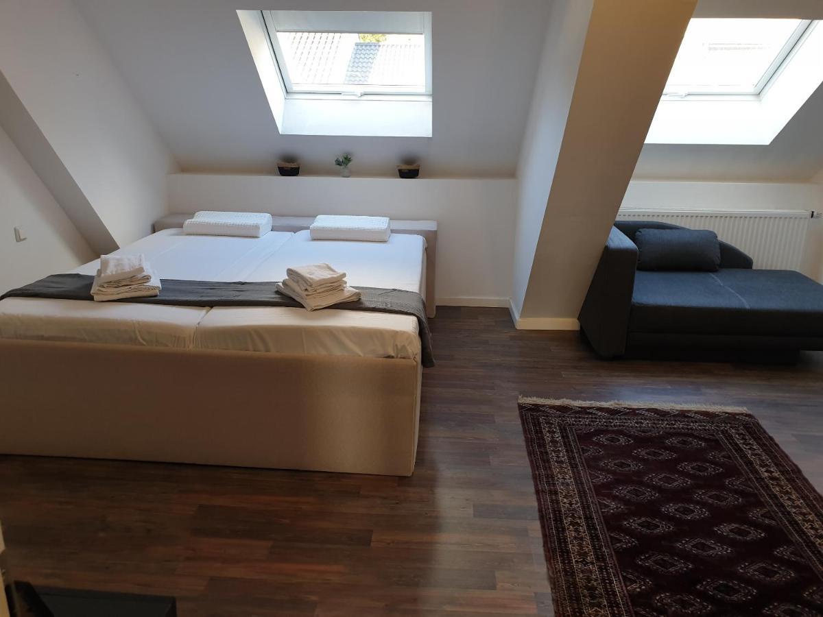 Nilos Apartment Diez Exterior photo